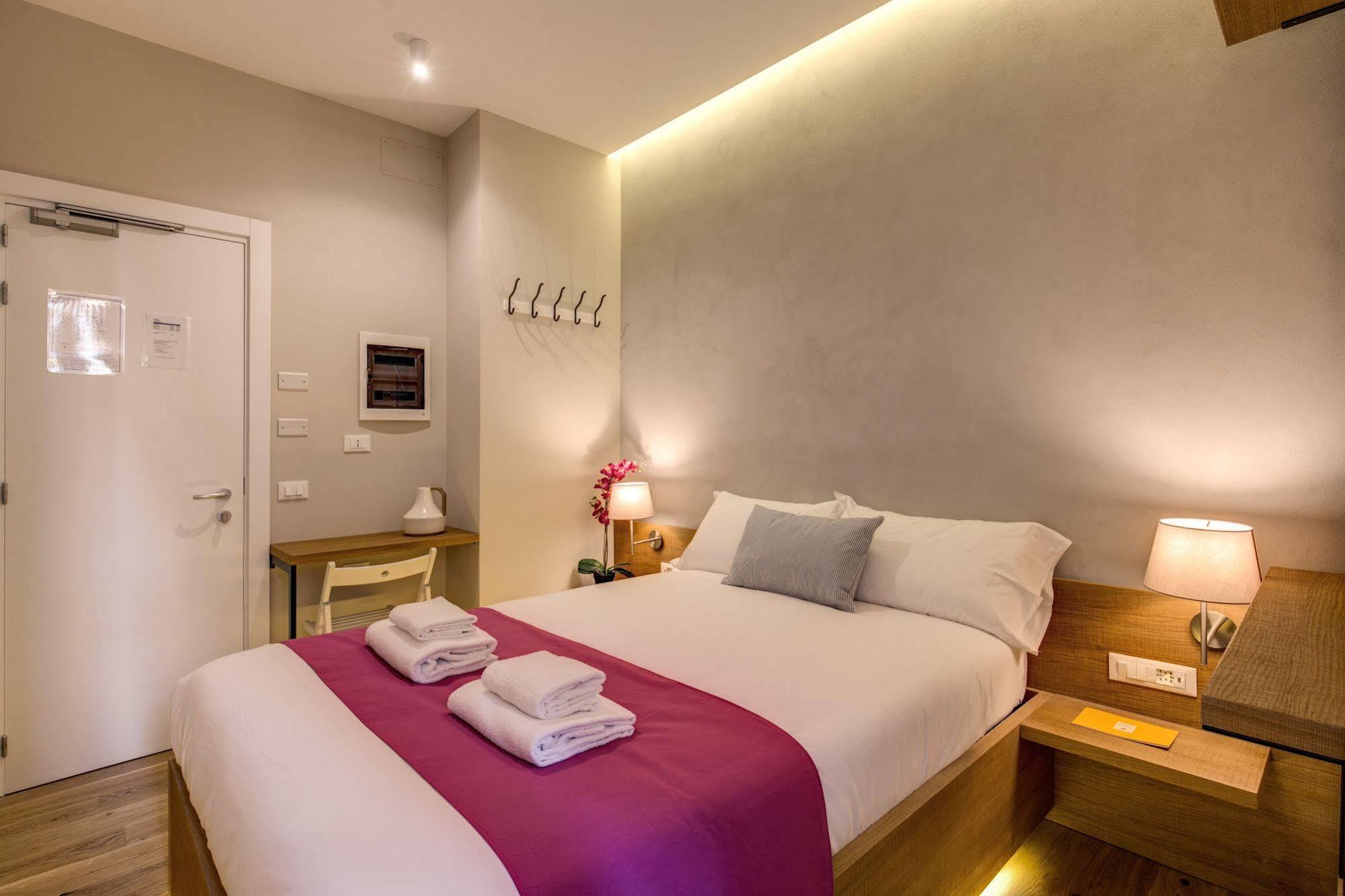 The Spanish Suite Campo De' Fiori Rom Exterior foto