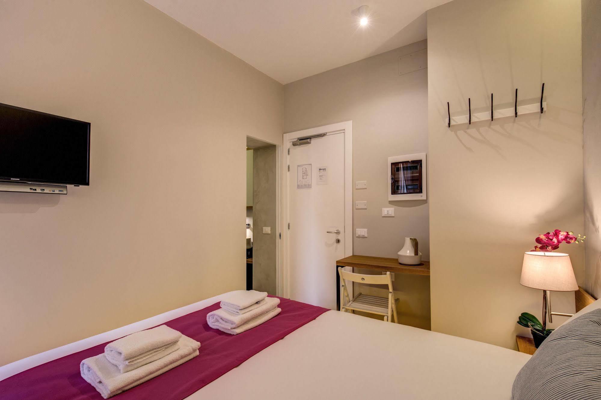 The Spanish Suite Campo De' Fiori Rom Exterior foto