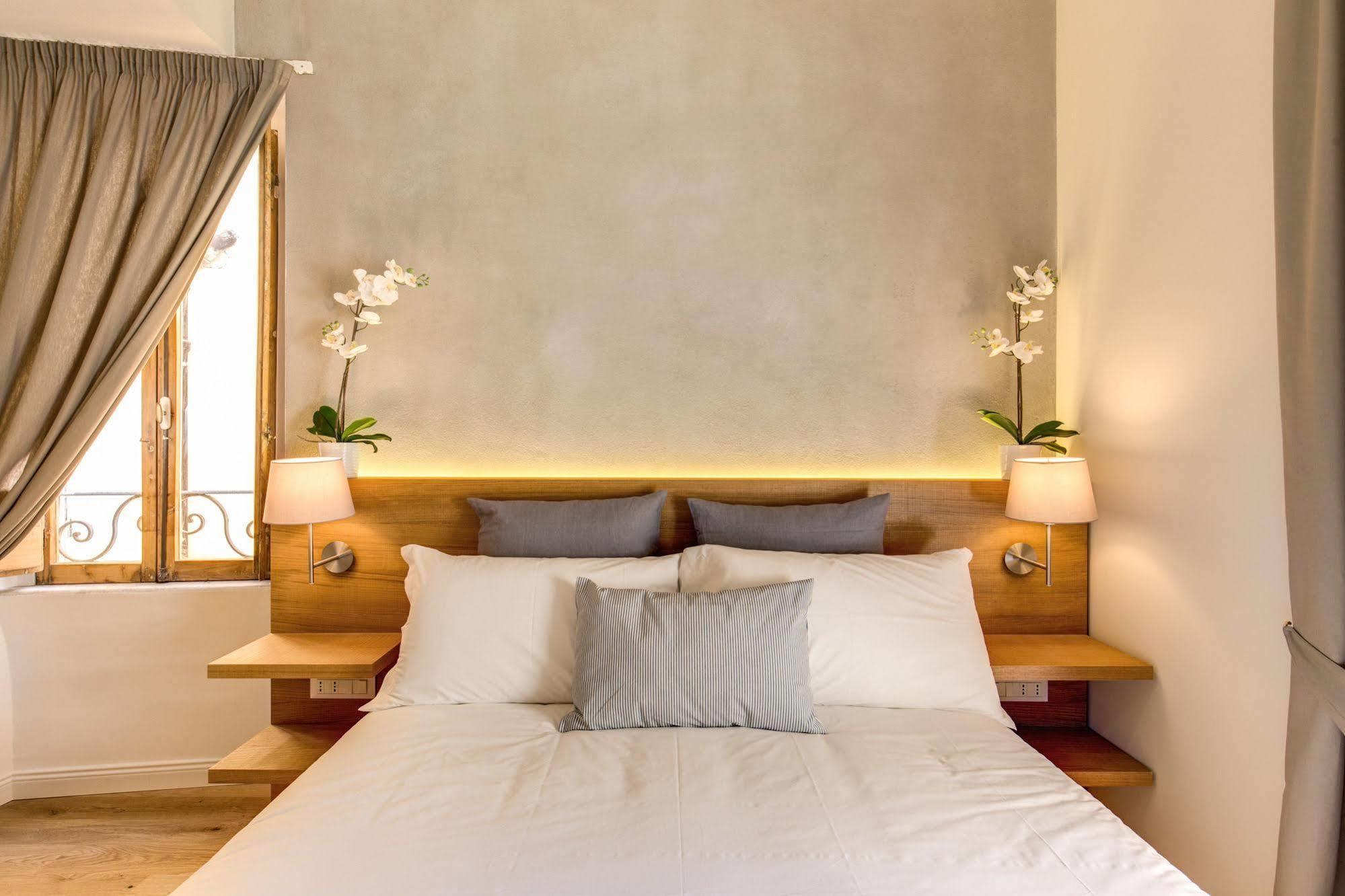 The Spanish Suite Campo De' Fiori Rom Exterior foto